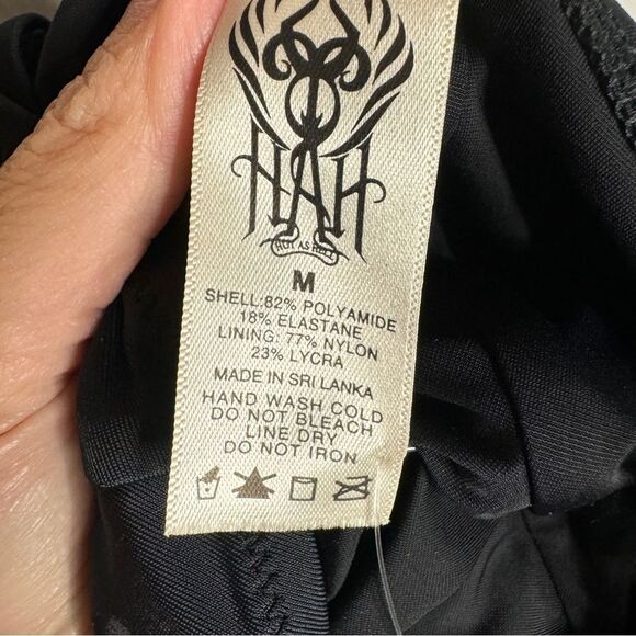 NEW HAH black ruched retro tie halter neck romper one piece swimsuit size medium - Picture 4 of 8